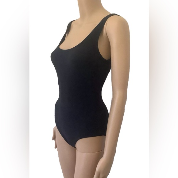 Karla Colletto size 06 swimsuit One piece - Picture 3 of 13